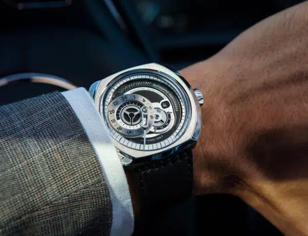 SevenFriday Q01