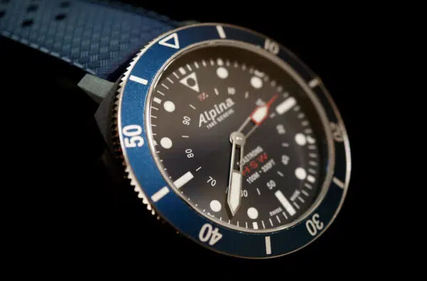 ALPINA SEASTRONG HOROLOGICAL SMARTWATCH