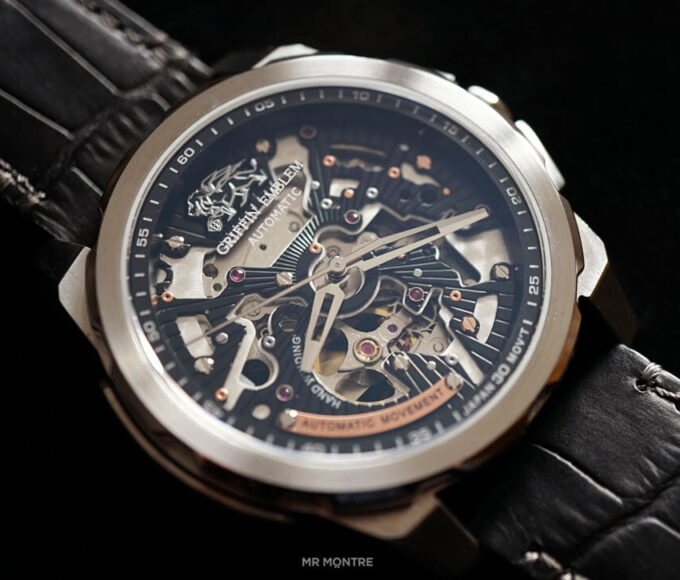 Griffin Emblem RG1053-5