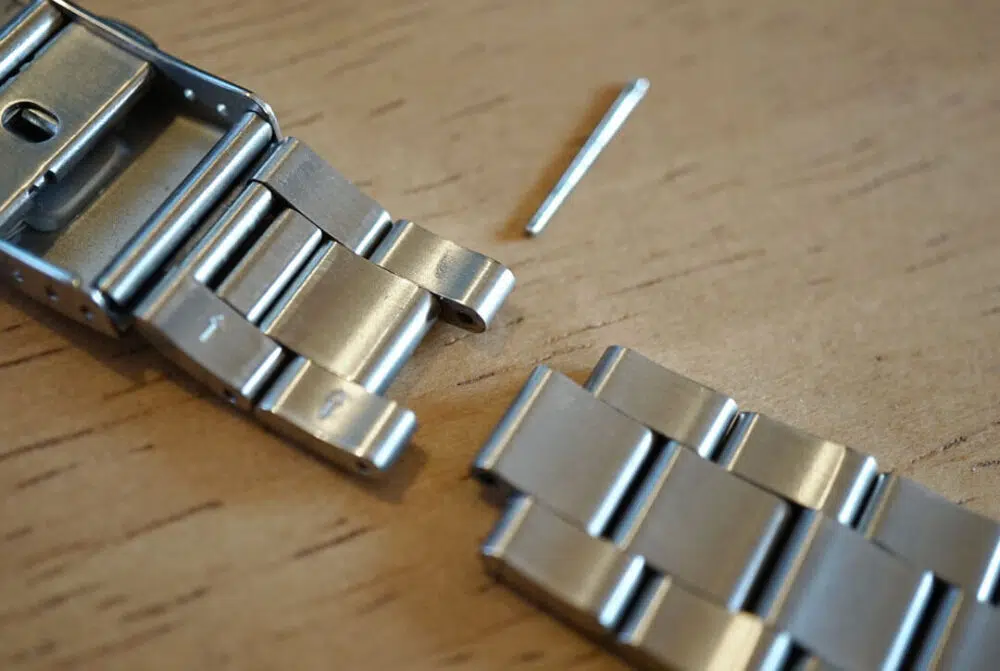 Comment enlever les maillons d’une montre ? Mr Montre