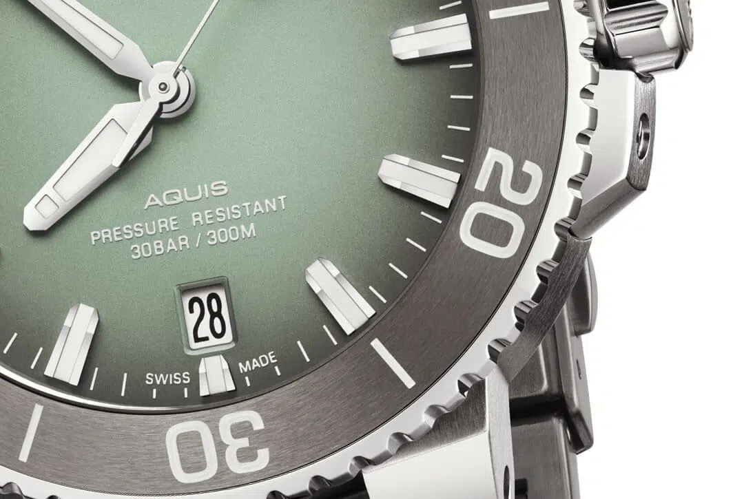 Oris Aquis Date, un vent de fraîcheur mentholée au poignet