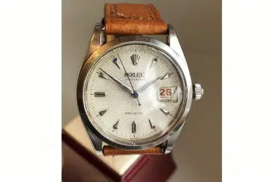 Rolex Oysterdate 1953 équipée du calibre 740 peu précis (prix de vente autour de 1300 euros) 