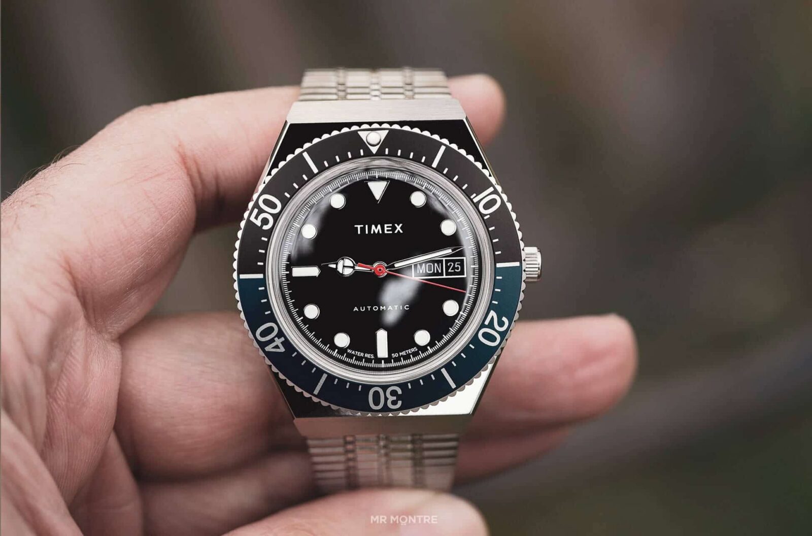 lunette de la timex m79 automatic