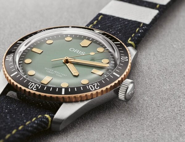 Oris Divers Sixty-Five x Momotaro