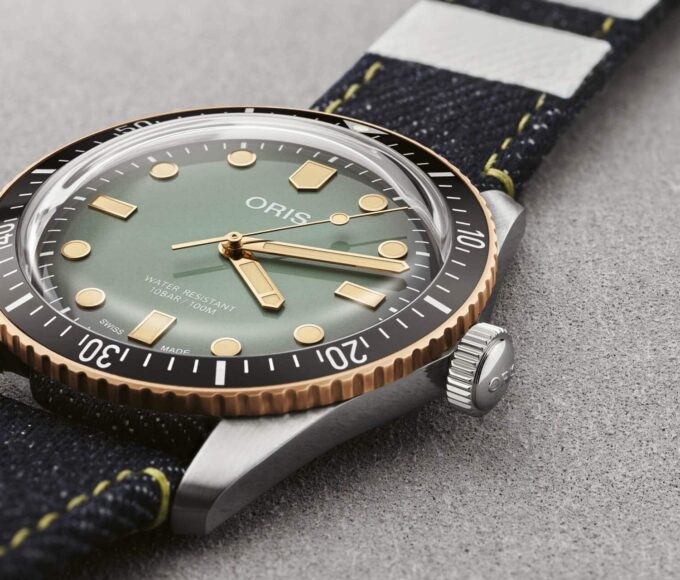 Oris Divers Sixty-Five x Momotaro