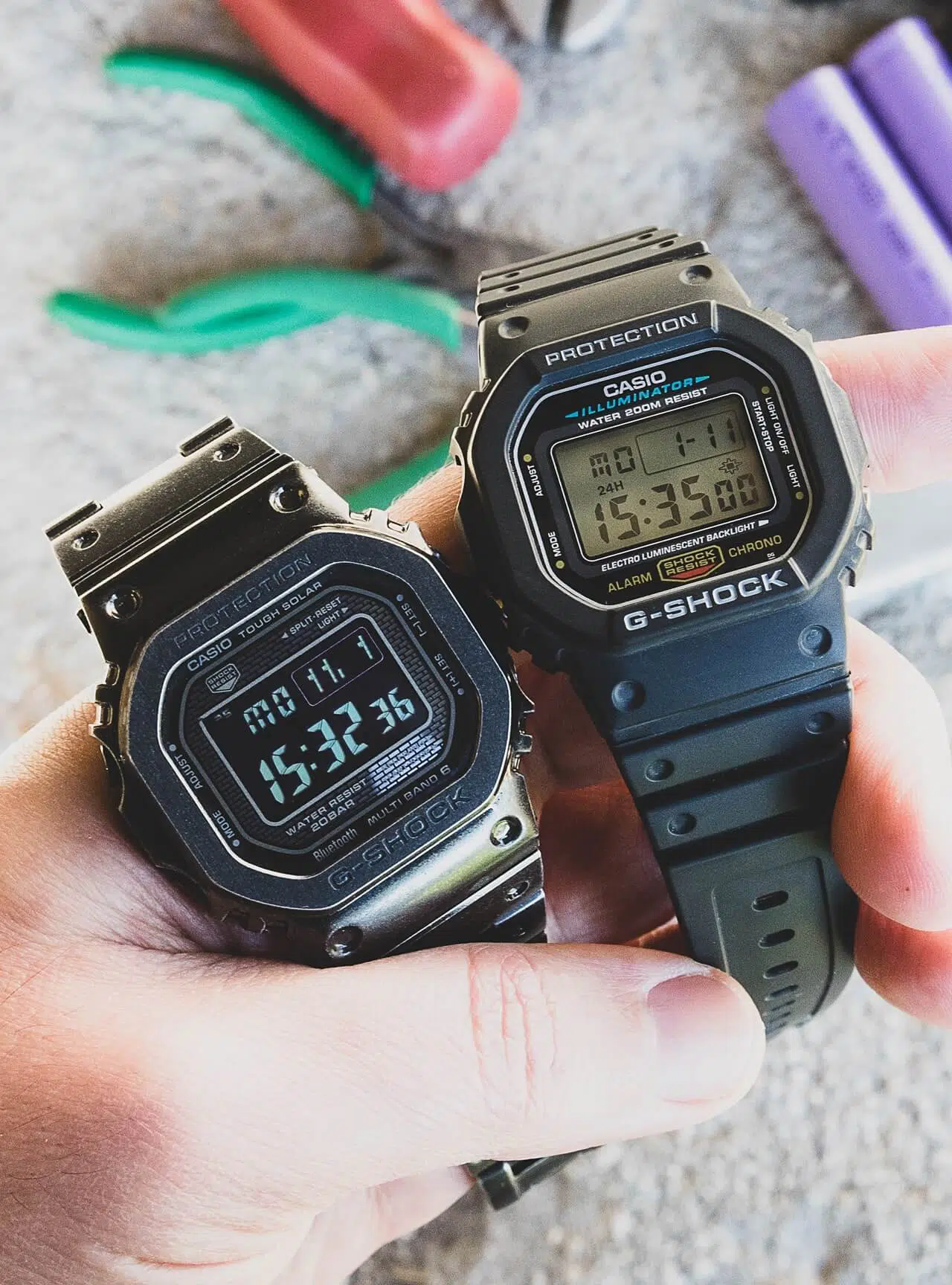 Des montres Casio G-SHOCK : Affichage positif vs négatif