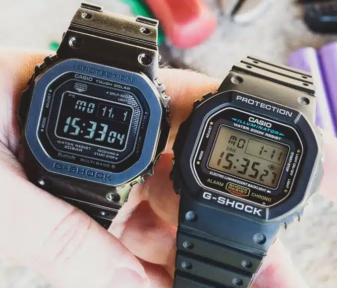 Des montres Casio G-SHOCK : Affichage positif vs négatif