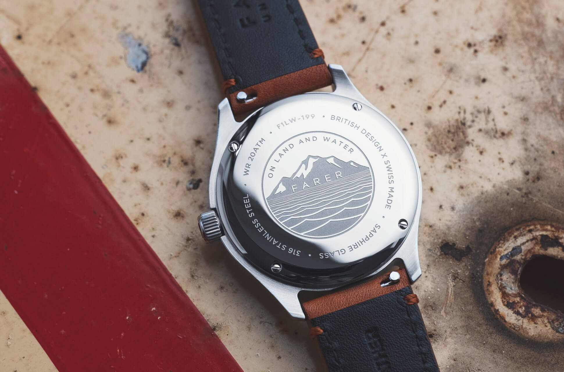 Farer Field Watch 01