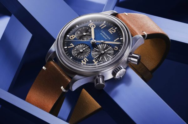 Nouvelle Longines Avigation BigEye Titanium : nouveau boîtier titane et fond bleu