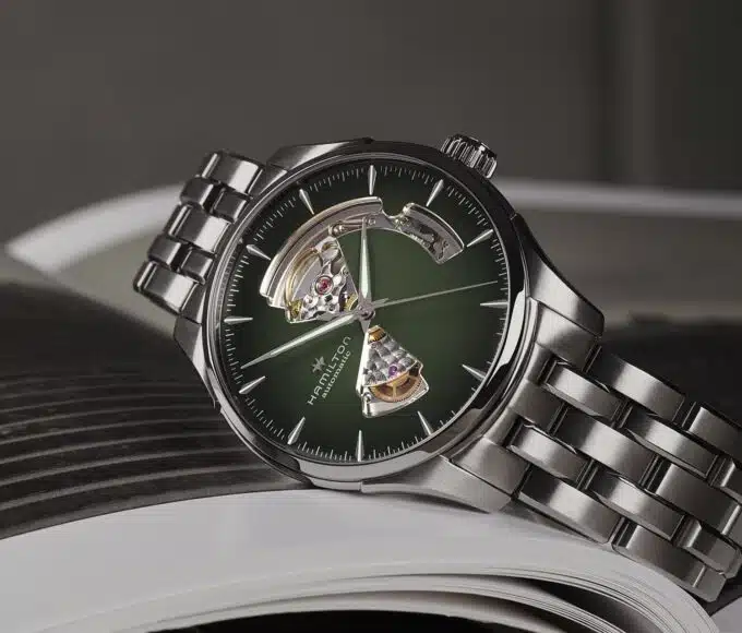 hamilton jazzmaster openheart une min