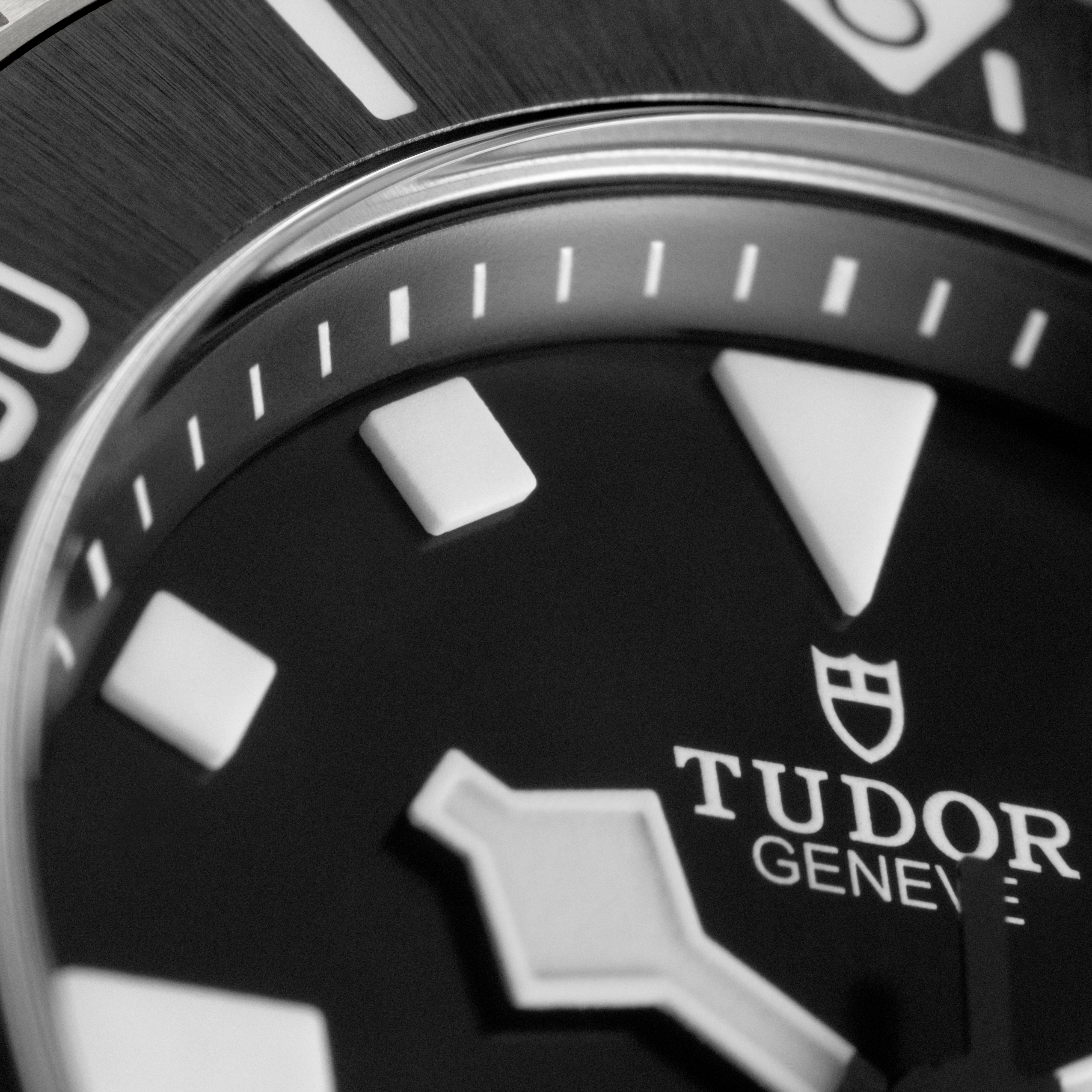 tudor 2022 sky 132