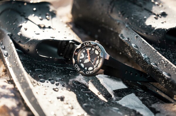 citizen promaster diver200m orca une min