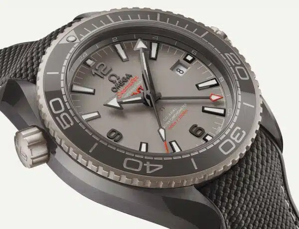 omega seamaster planet ocean grey une min