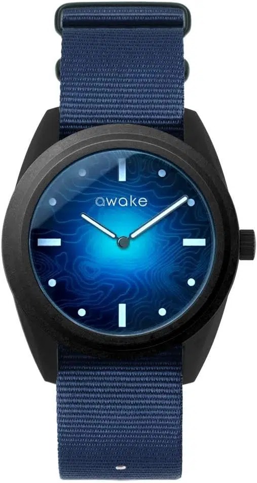 montre la bleue nato marine awake