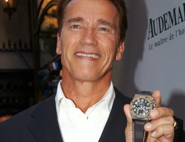 arnold schwarzenegger audemars piguet royal oak offshore 1 une min