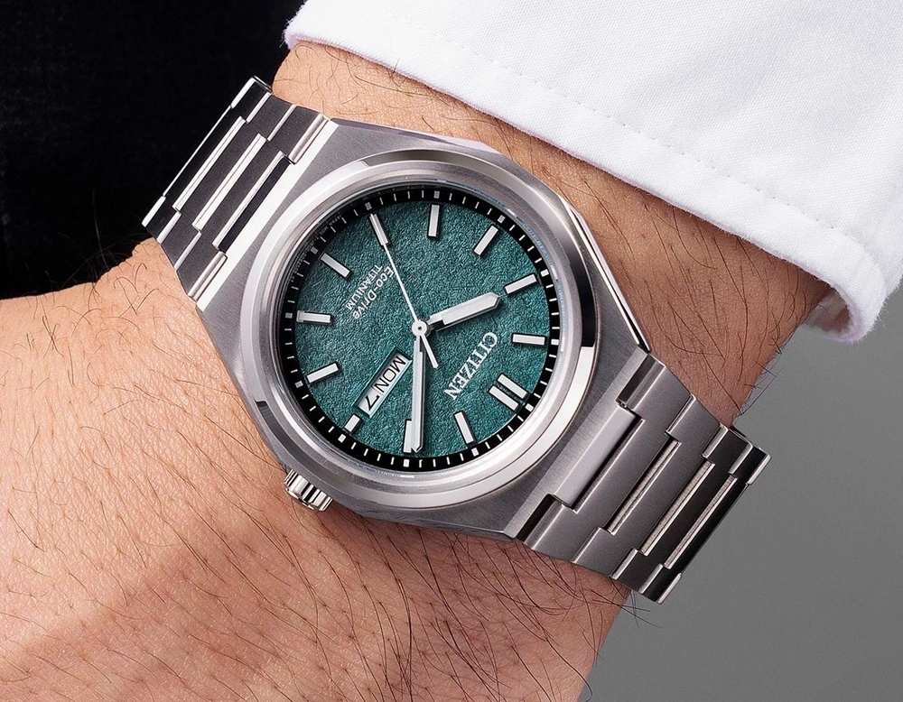 citizen super titanium 3 collections 10 modeles avec bracelet integre