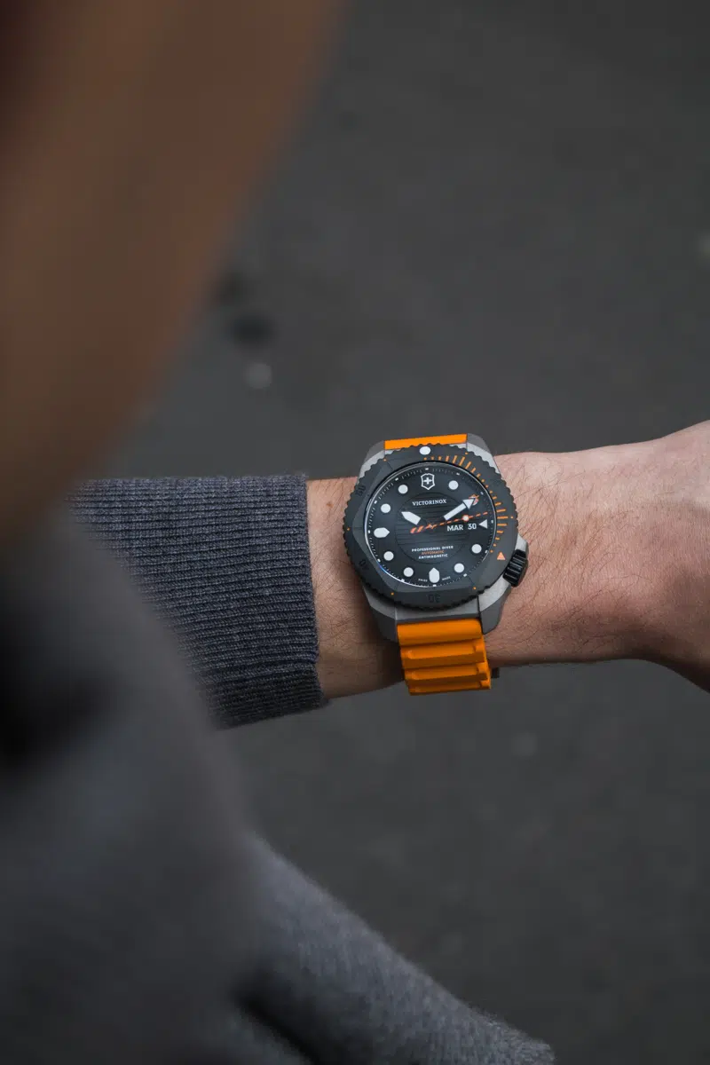 victorinox dive pro automatic 241996 lifestyle