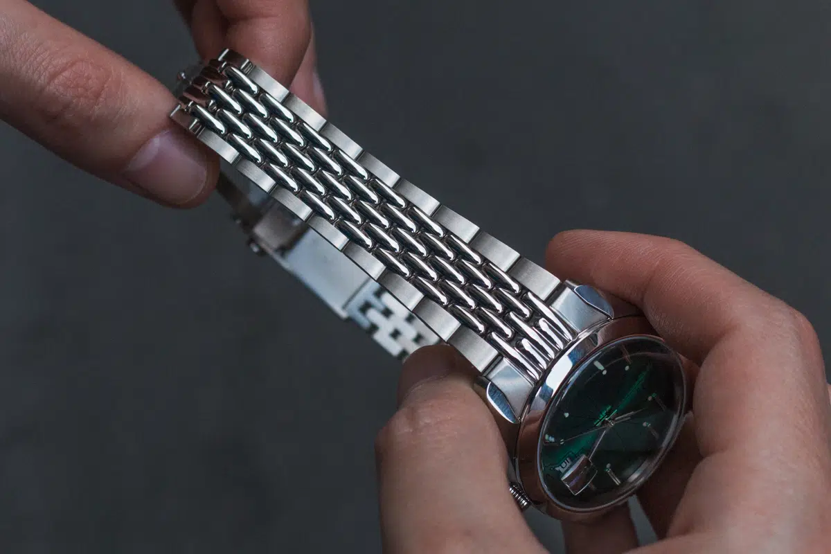 nivada antarctic spider green collaboration ocarat bracelet grain de riz acier inoxydable