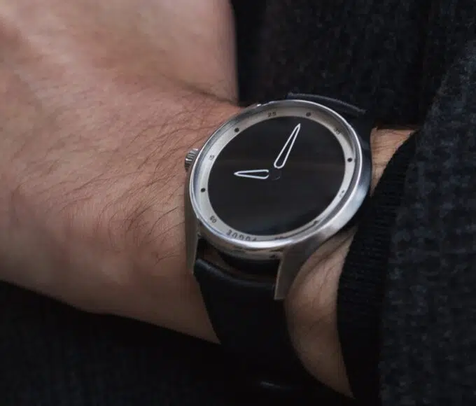 fugue roman noir ocarat test mr montre