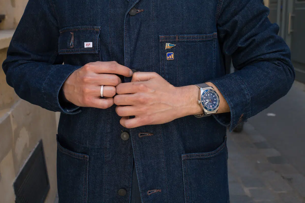 victorinox swiss army automatic 242045 lifestyle