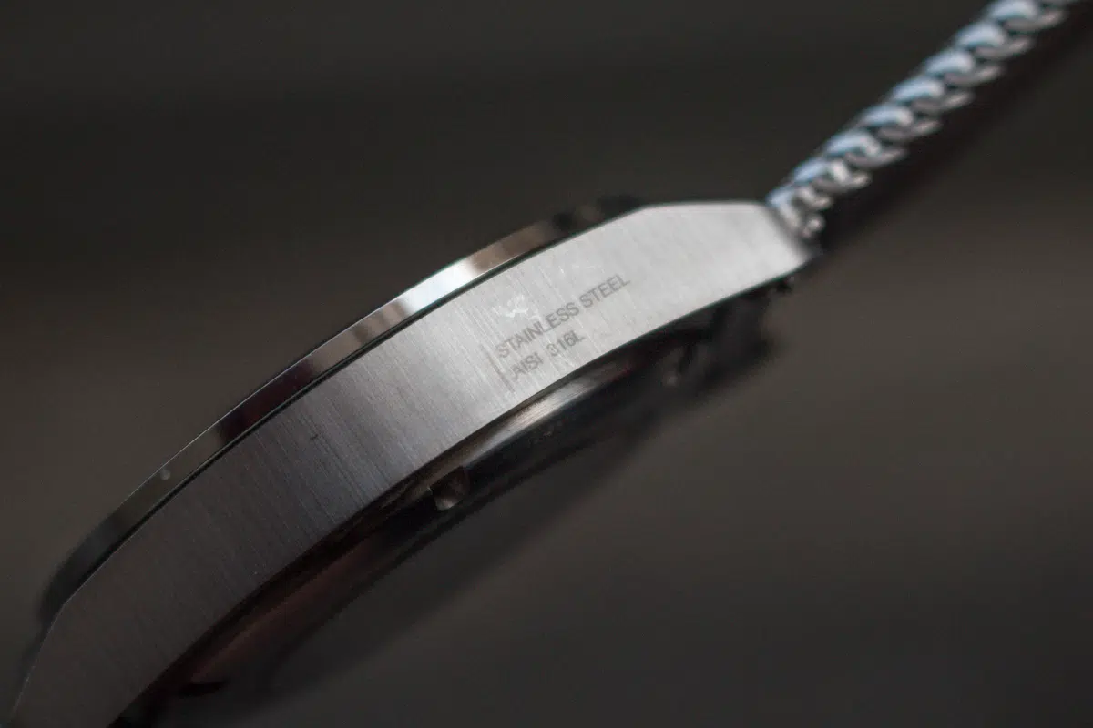 victorinox swiss army automatic 242045 tranche gauche details