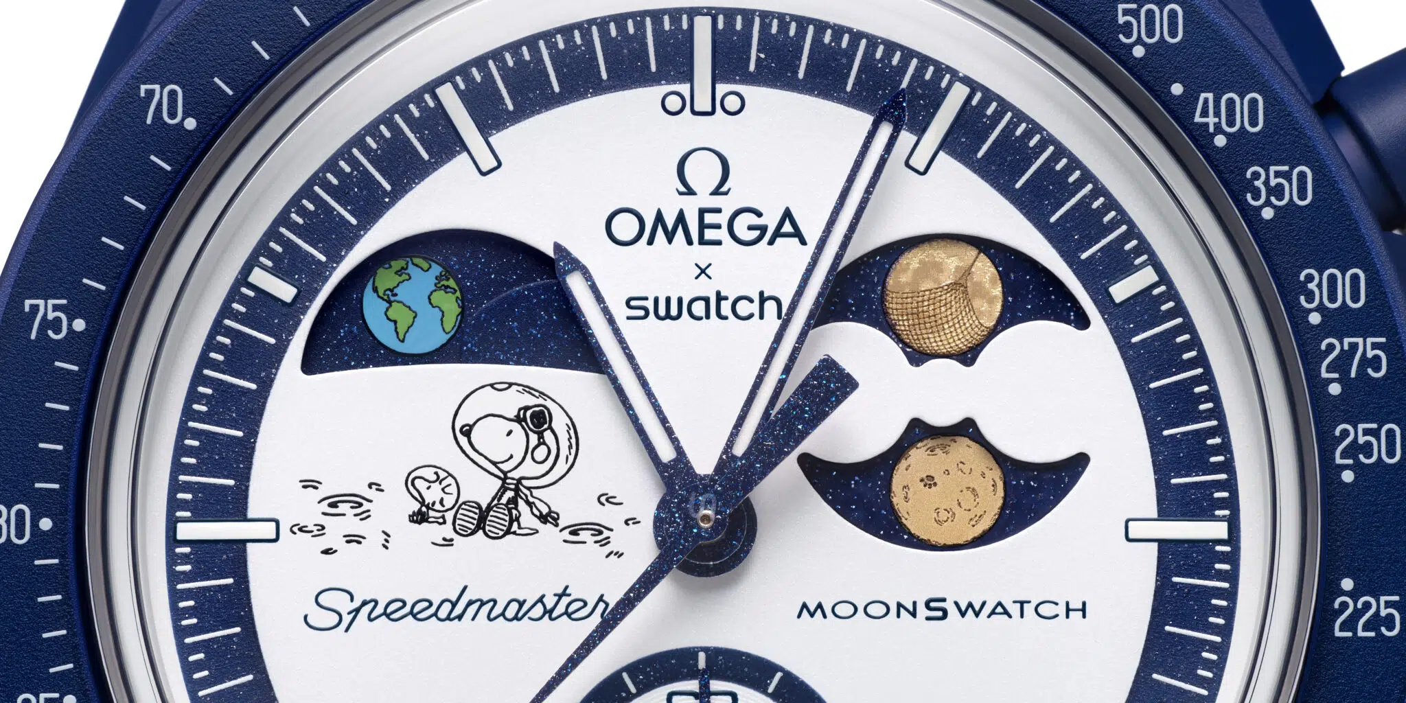 sc01 25 moonswatch so33n701l nba close up earthphase moonphase