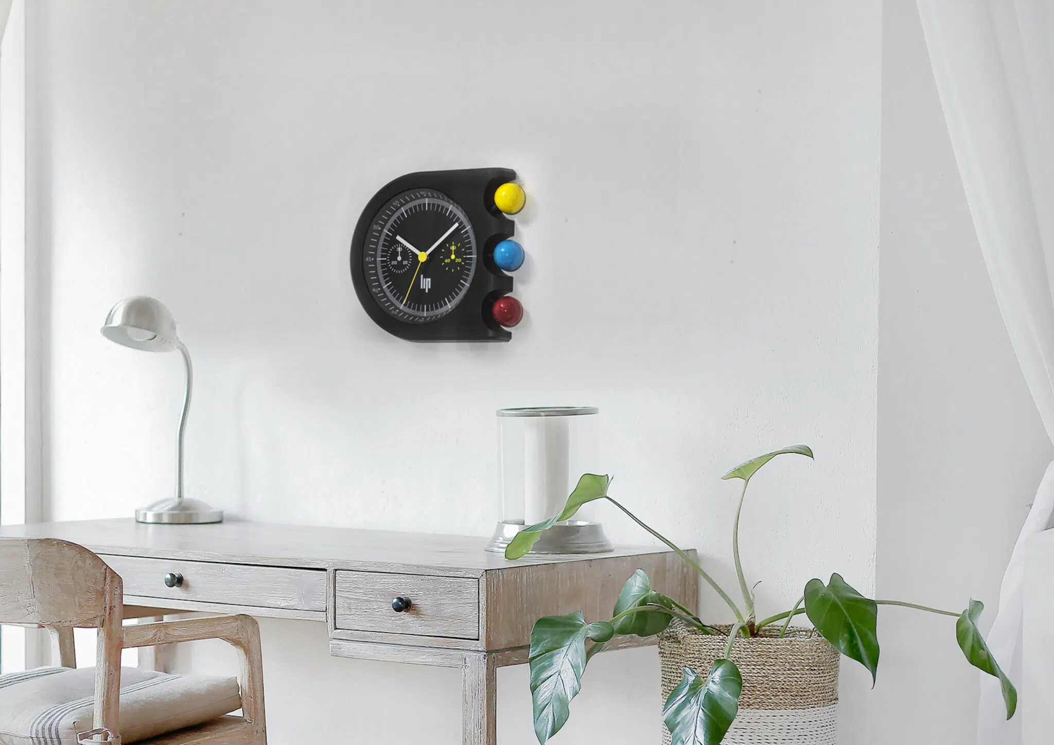 lip horloge murale mach 2000 199€