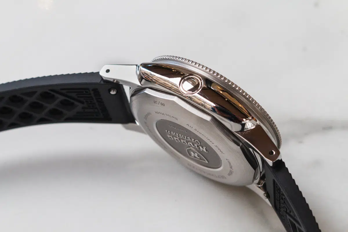 nivada depthmaster coral ocarat valve a helium