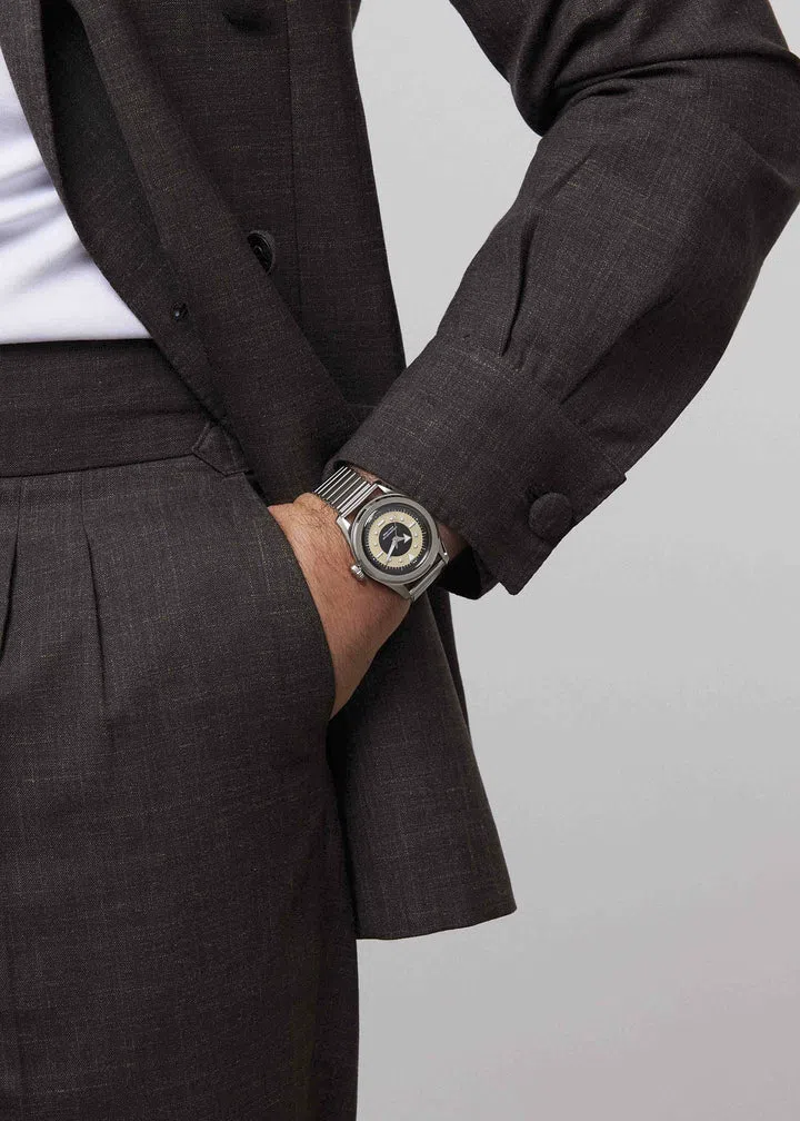 6190 txd lifestyle m 02 jpg